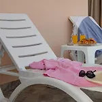 Iliana Apartment *