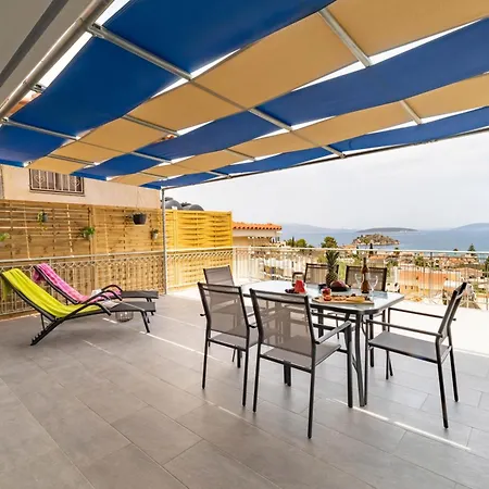 Iliana Apartment Tolo